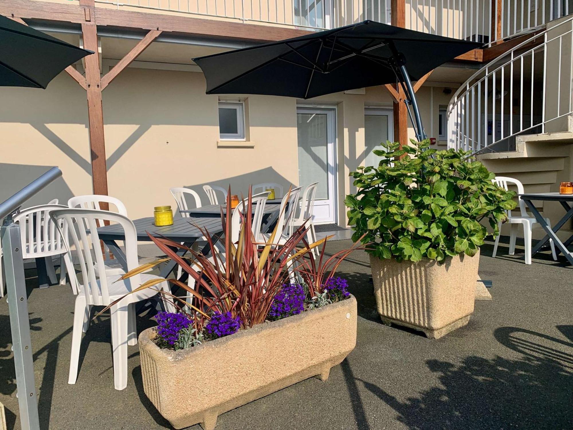 Brit Hotel Lannion-Perros Guirec Bagian luar foto