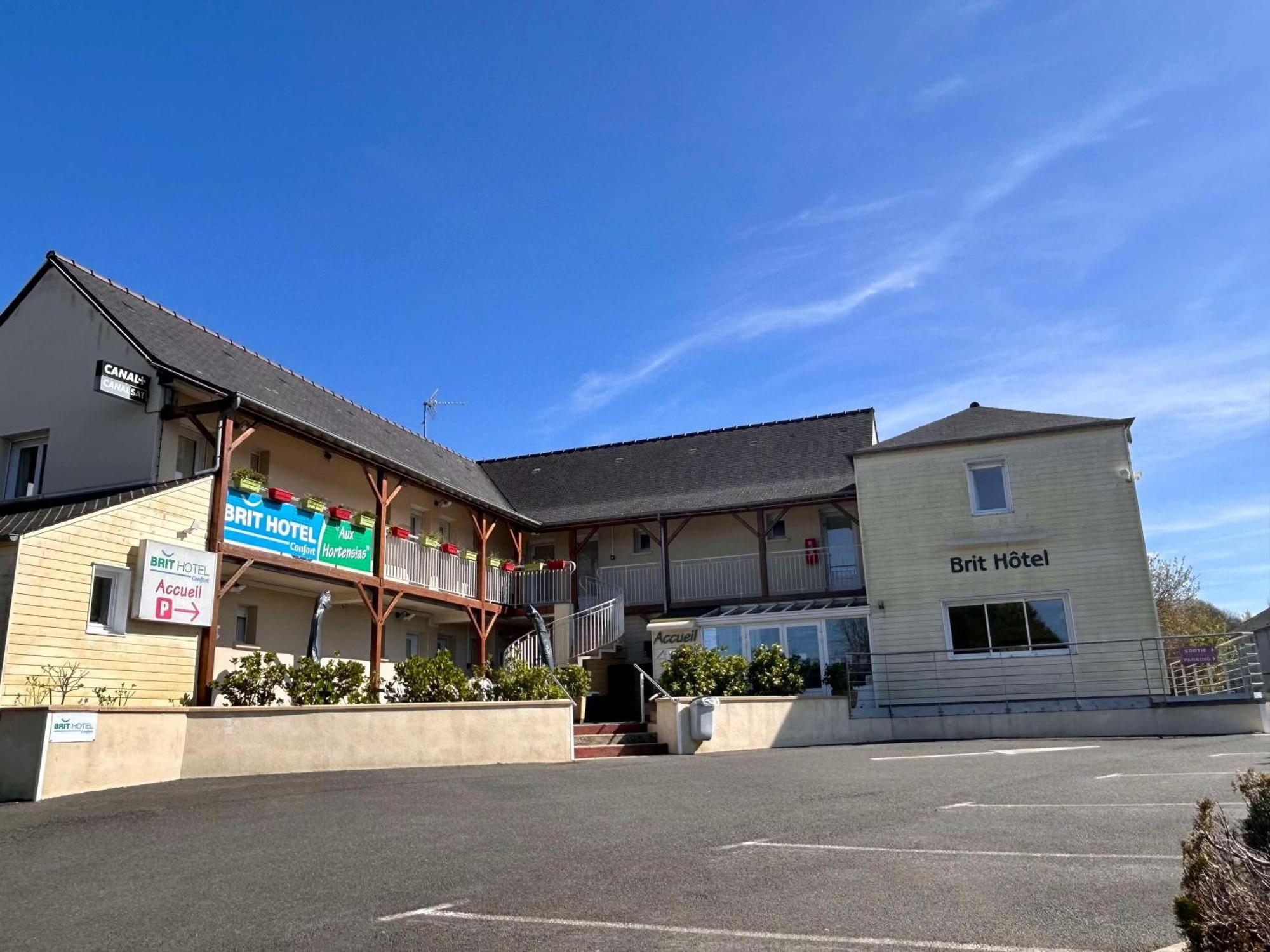 Brit Hotel Lannion-Perros Guirec Bagian luar foto