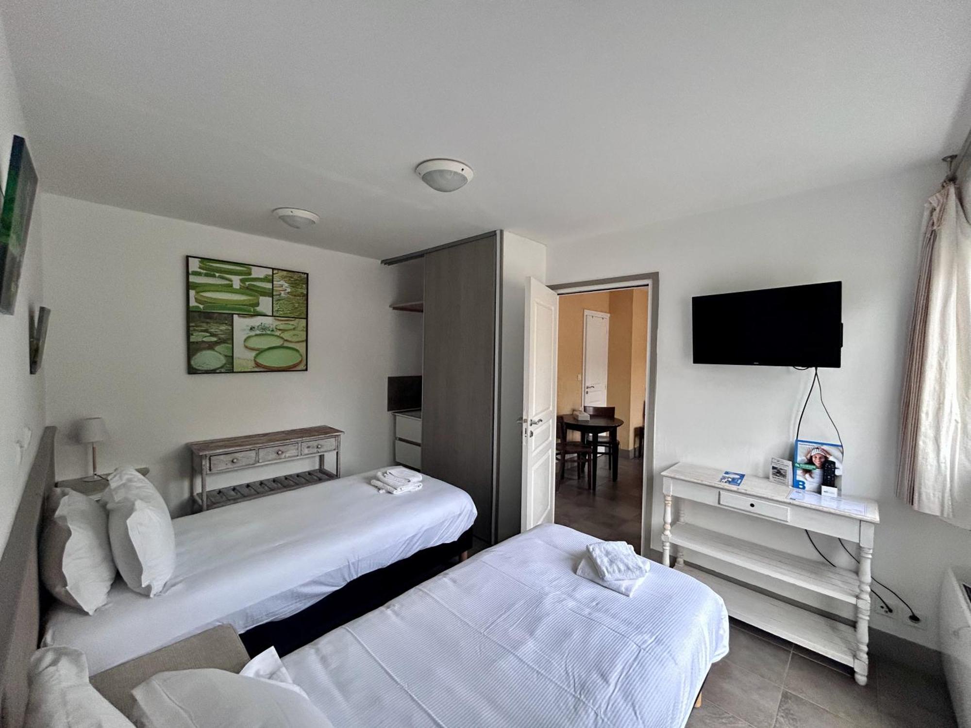 Brit Hotel Lannion-Perros Guirec Bagian luar foto