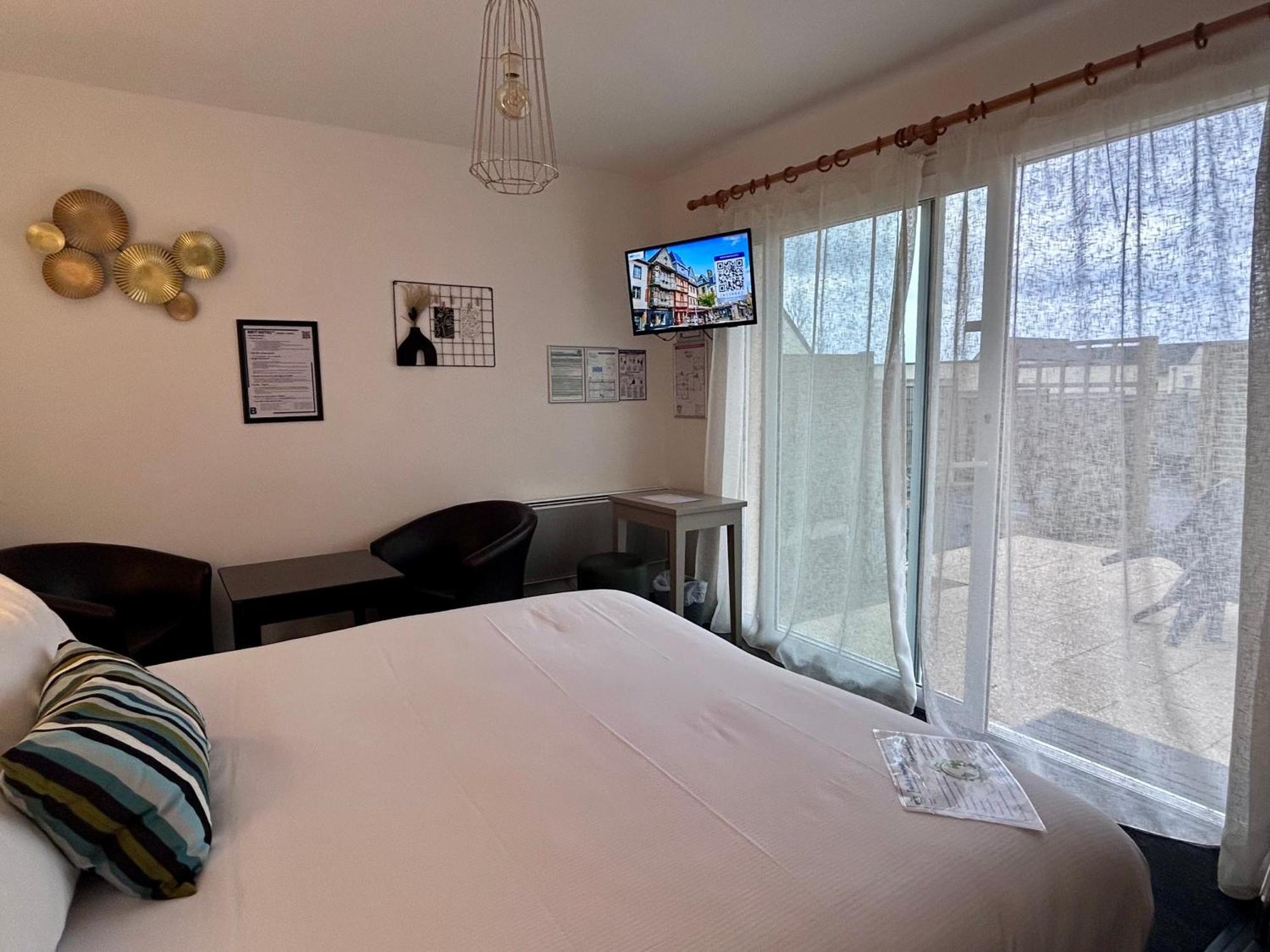 Brit Hotel Lannion-Perros Guirec Bagian luar foto
